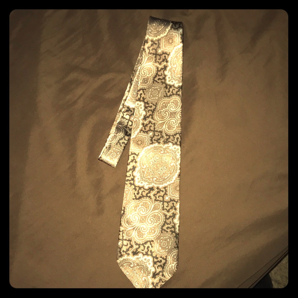 Tie